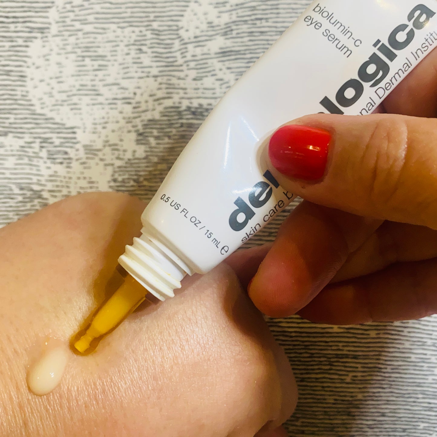 Biolumin-C Eye Serum